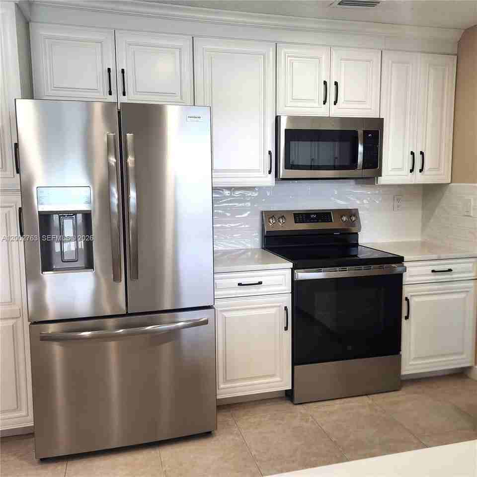 11950 Sw 49th Ct #0 - Photo 4 of 29