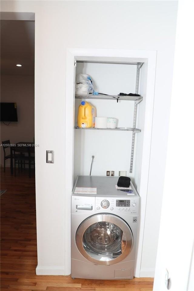 215 Antilla Ave #3 - Photo 6 of 10