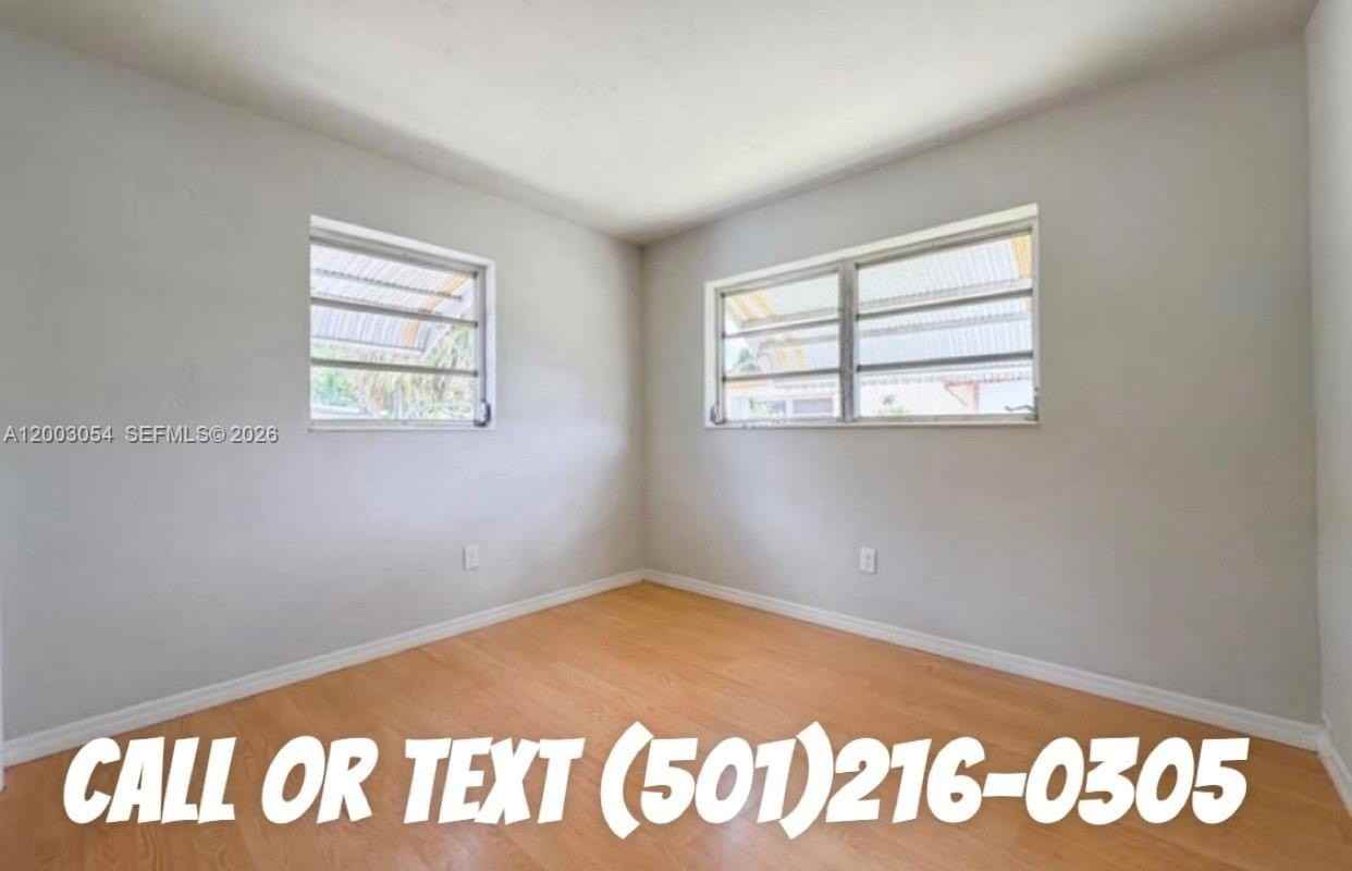 5925 Sw 27th St - Photo 7 of 10