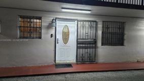 1000 W 28th St #2 - Photo 1 of 1