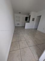 featured image of 1280 Ne 139th St #3