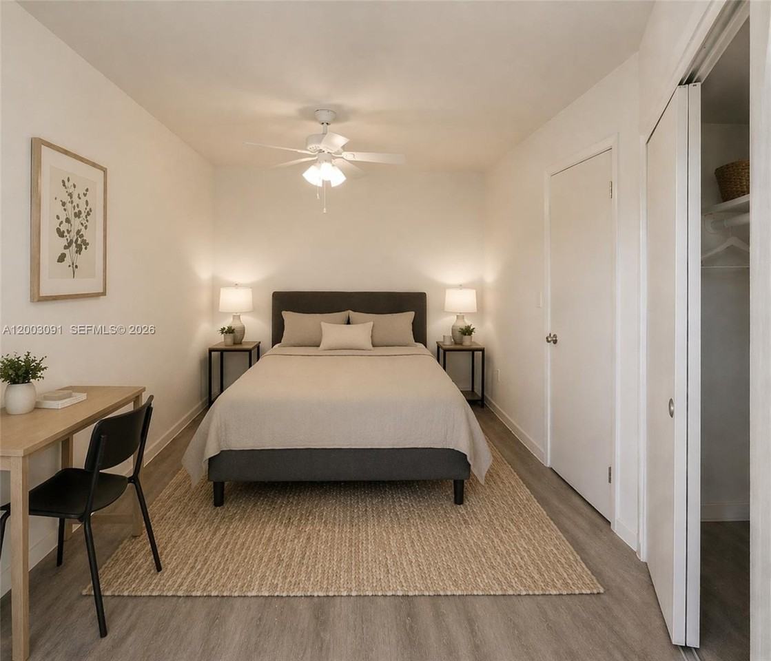 1177 Nw 8th Street Rd #5 - Photo 3 of 6