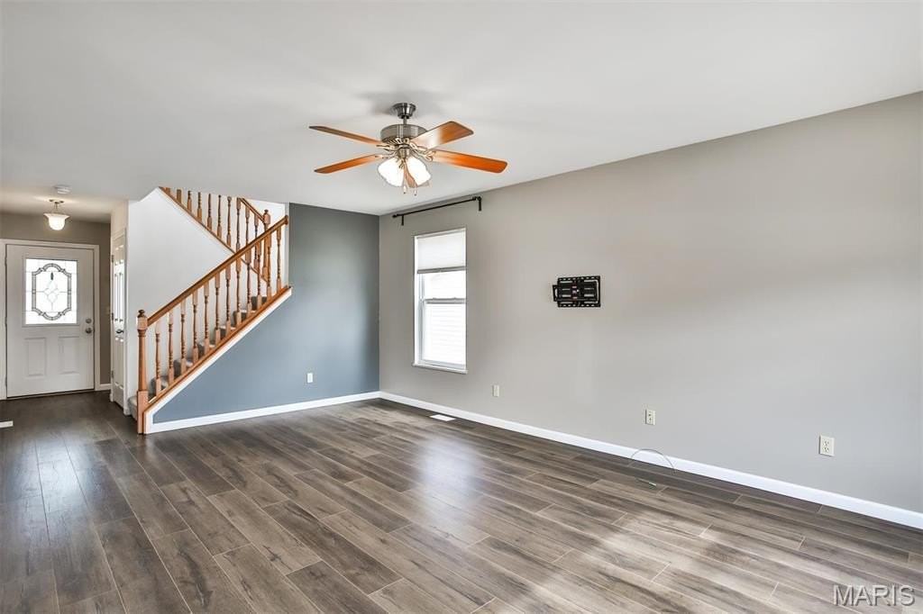 112 Granite Way - Photo 6 of 40