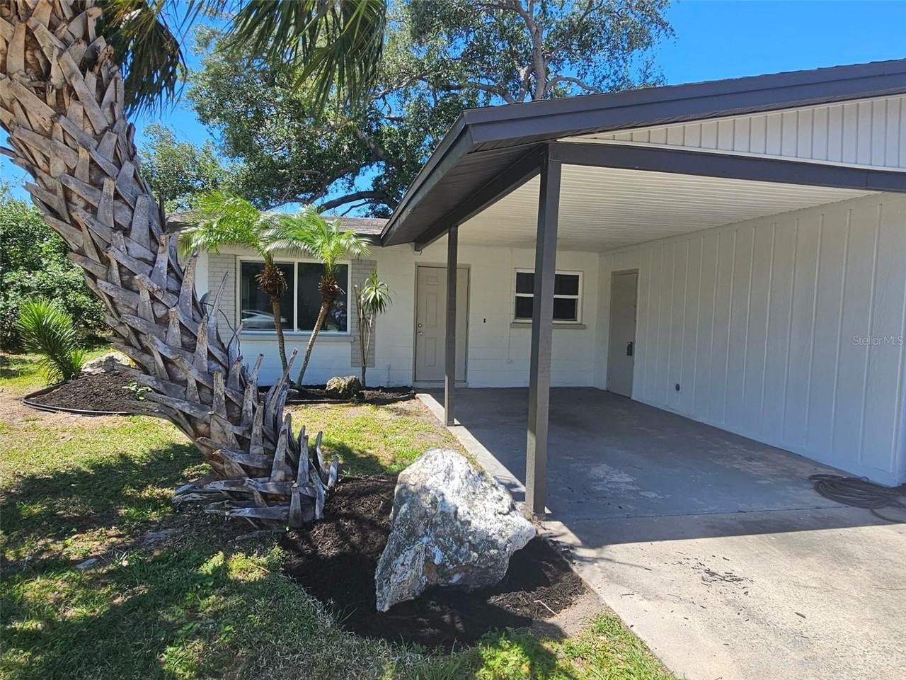 4118 59th St W - Photo 3 of 11