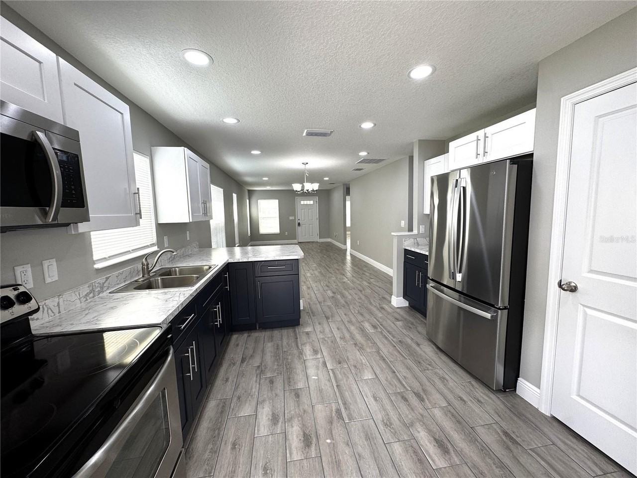 5 Olive Pl - Photo 6 of 13