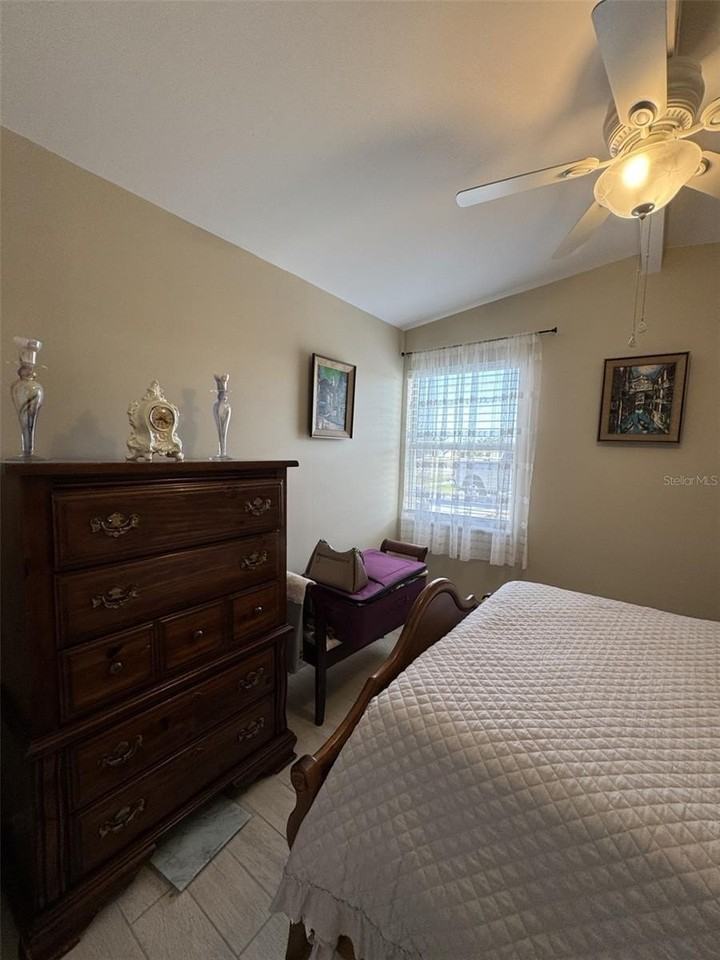 5277 Grobe St - Photo 6 of 12