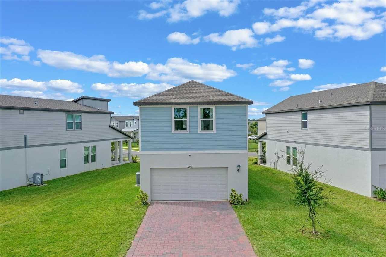 12097 Bracco St - Photo 4 of 16