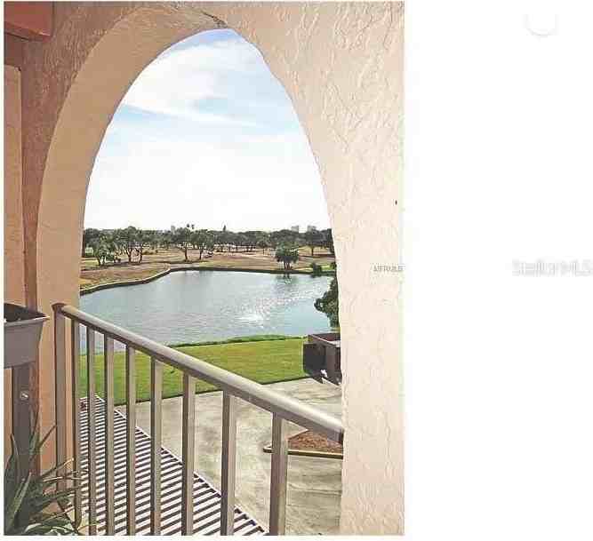 6150 Gulfport Blvd S #402 - Photo 7 of 17