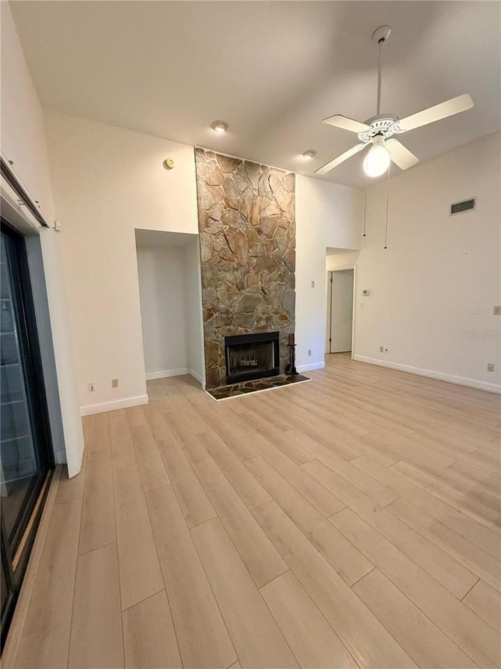 4207 Arbor Oaks Ct - Photo 7 of 11