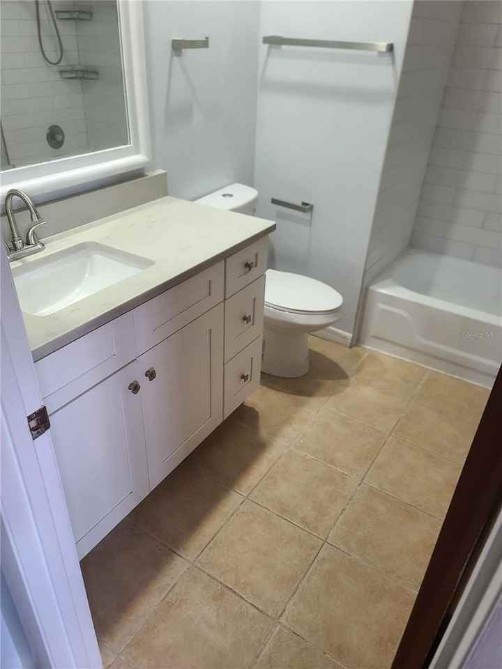 4414 Cluster Dr #4414 - Photo 7 of 10