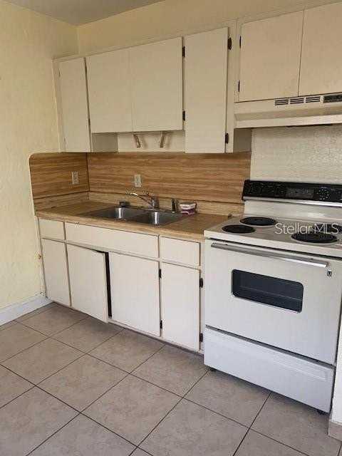 312 Blanco Ct - Photo 2 of 4