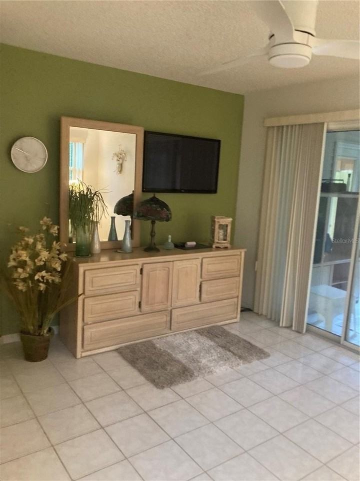 8744 Sw 108th Lane Rd - Photo 7 of 34