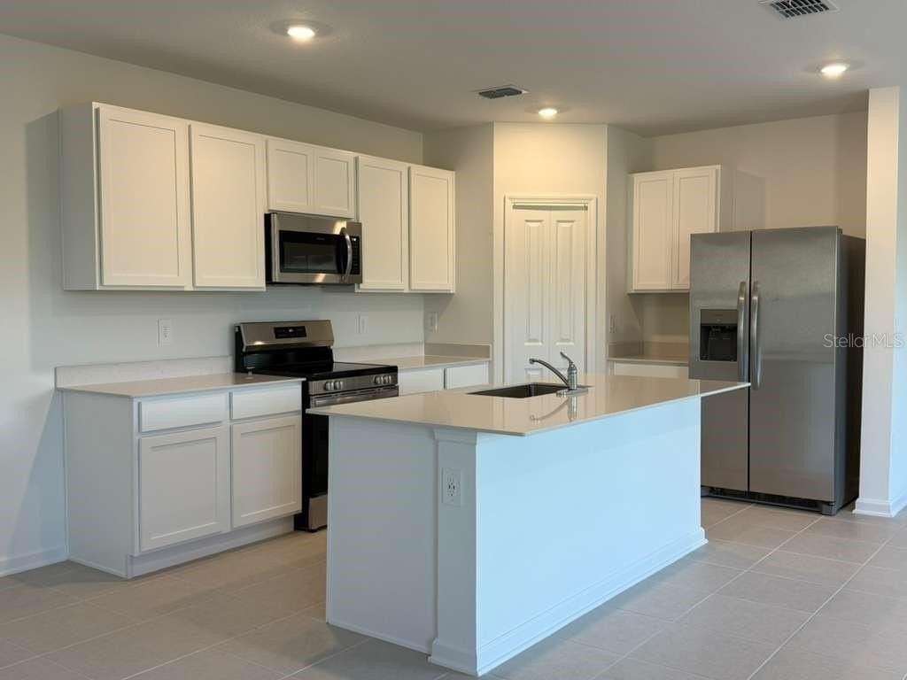 3367 Alexander Dr - Photo 4 of 19