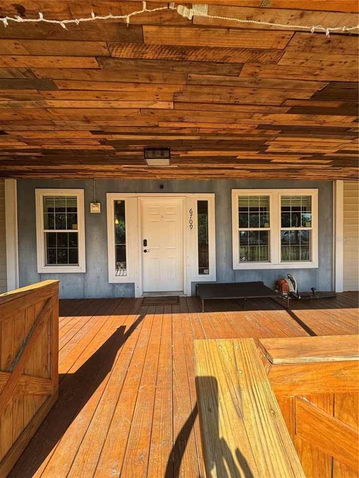 6709 Cooper Crossing Ct - Photo 3 of 50