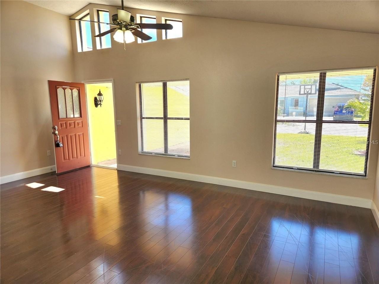 7809 Vienna Ln - Photo 6 of 23