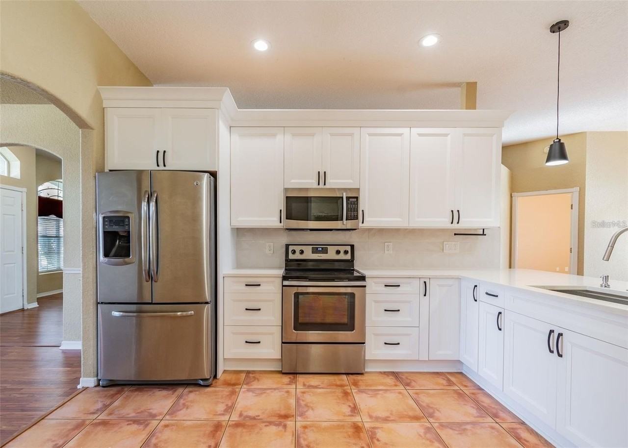 1936 Tangledvine Dr - Photo 2 of 46