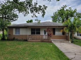 2235 Lakeview St - Photo 1 of 1