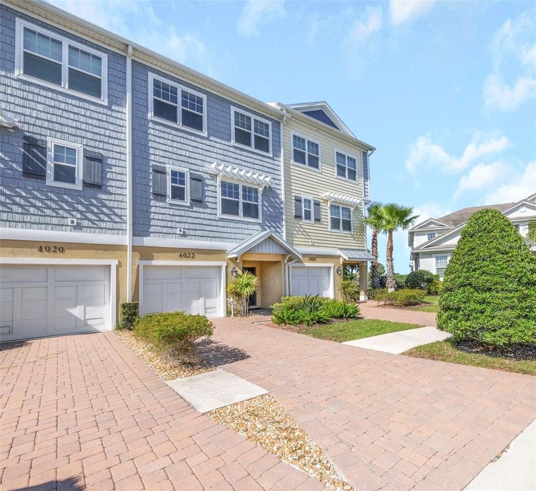 4022 Rocky Shores Dr - Photo 2 of 47