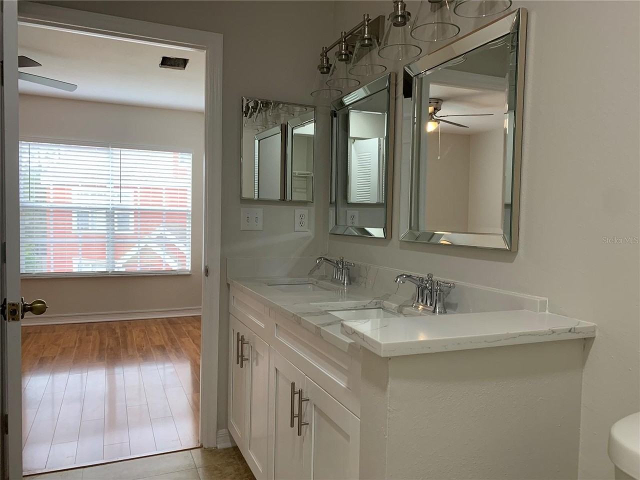 10416 White Lake Ct #10416 - Photo 5 of 30