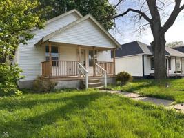 featured image of 1107 E Mulberry St
