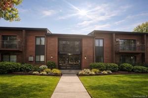 featured image of 12 Charles Ln #2C