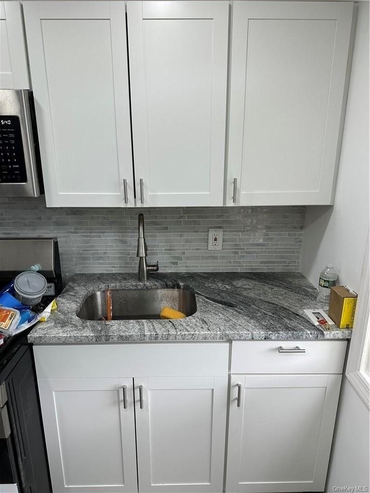 57 Hunt Ave #2 - Photo 6 of 12