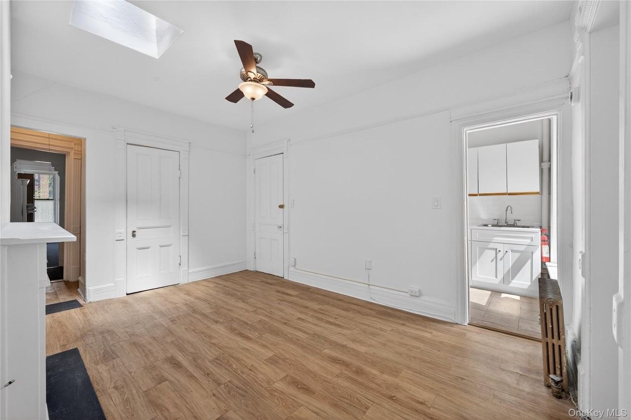 330 Lafayette Ave #3 - Photo 6 of 13