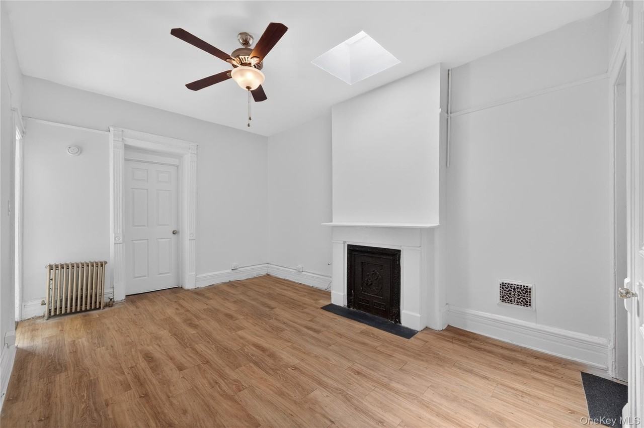 330 Lafayette Ave #3 - Photo 7 of 13