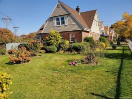 featured image of 16606 Willets Point Blvd