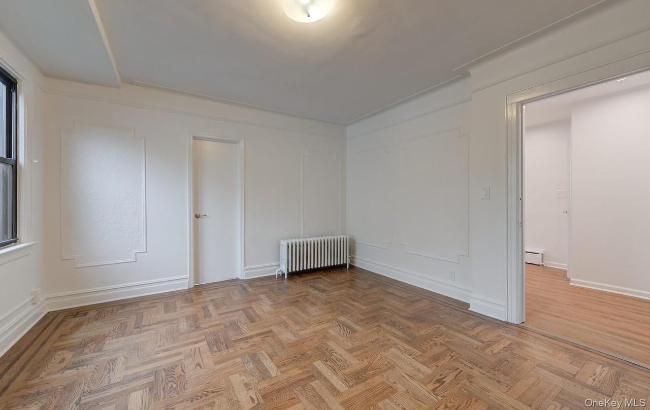 23 Park Ave - Photo 7 of 22