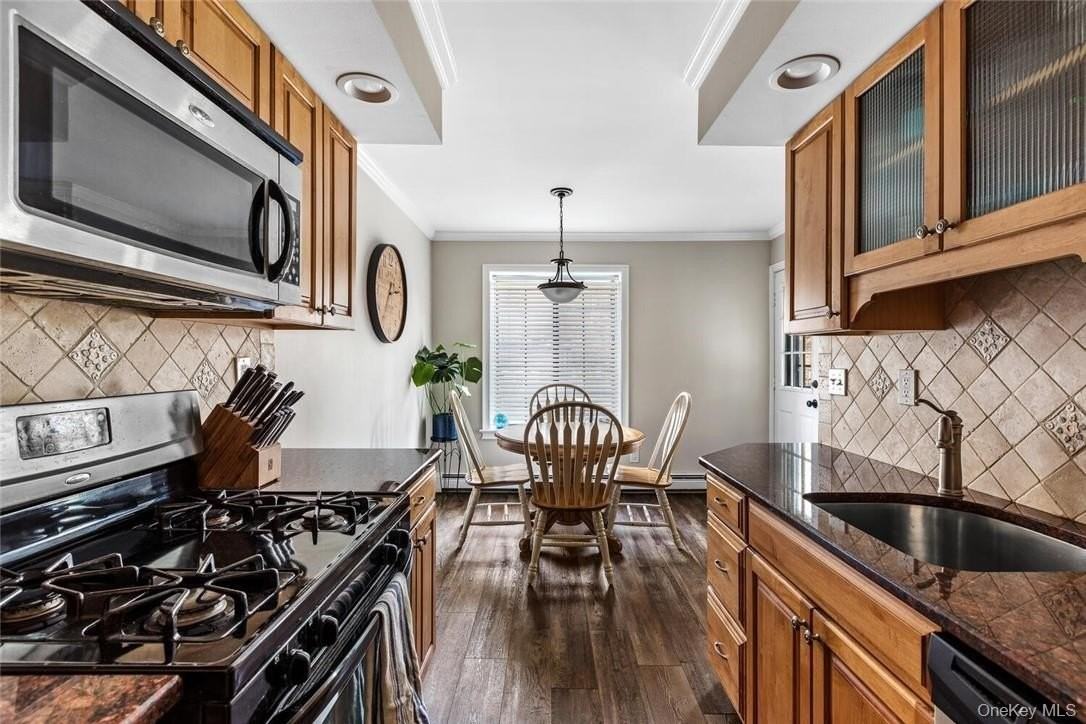 39 Foxwood Cir - Photo 2 of 14