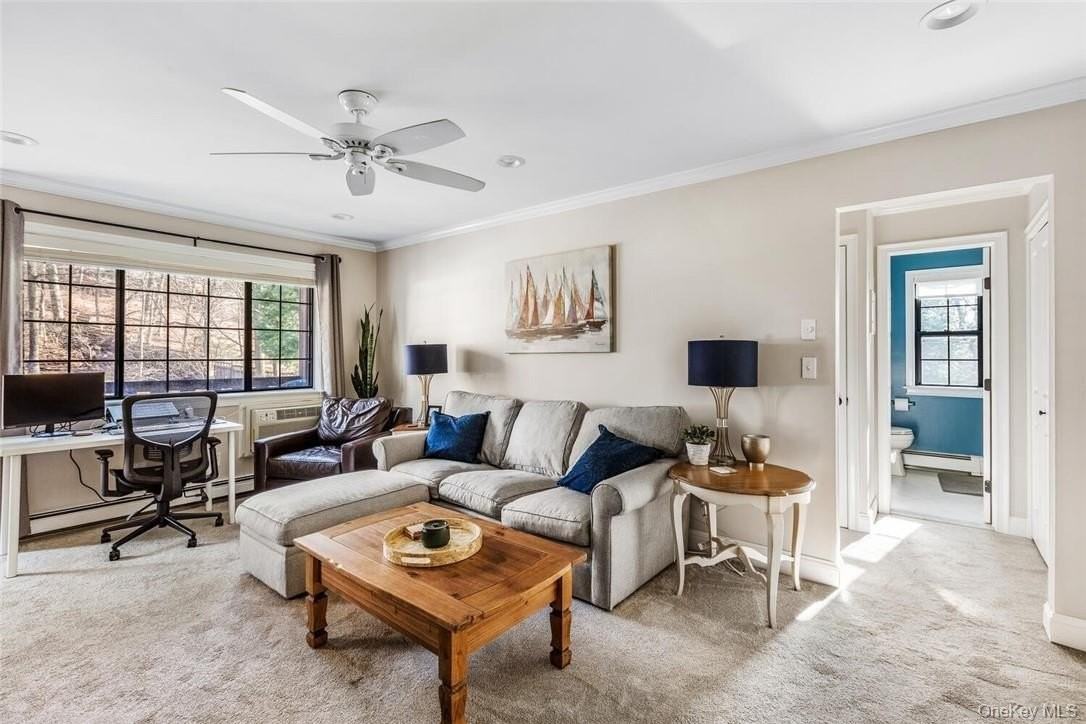 39 Foxwood Cir - Photo 3 of 14