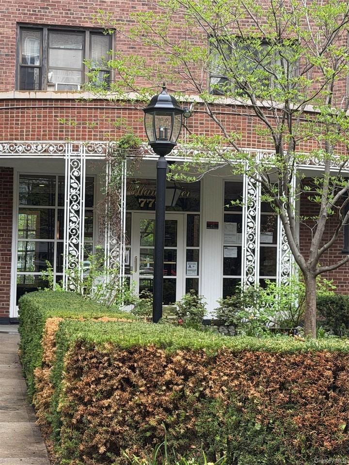 7711 35th Ave #4C - Photo 2 of 14