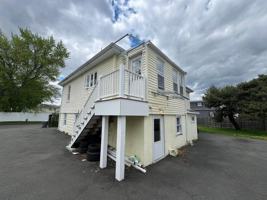 featured image of 72 Bristow St