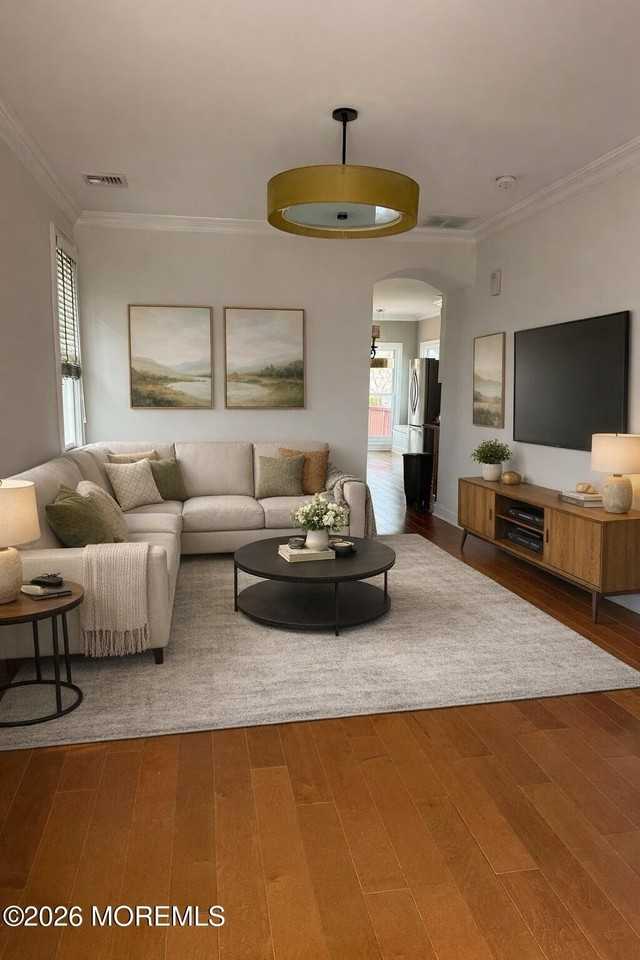 56 Waterman Ave - Photo 3 of 13