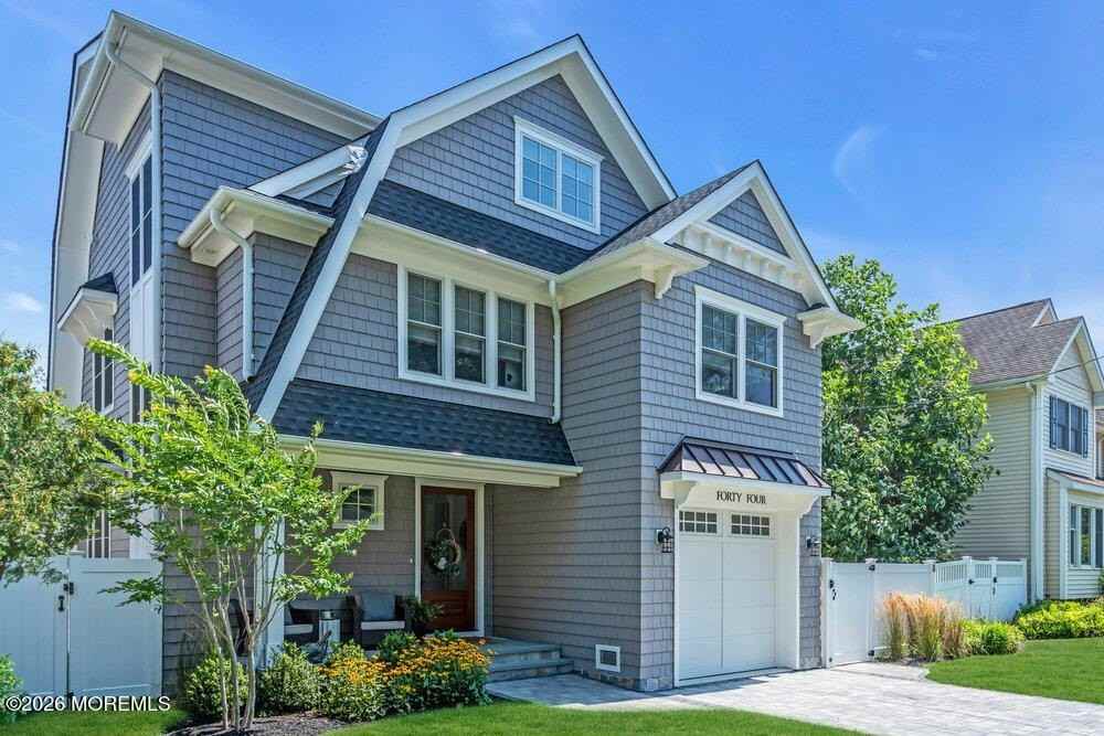 44 Cowart Ave - Photo 2 of 50