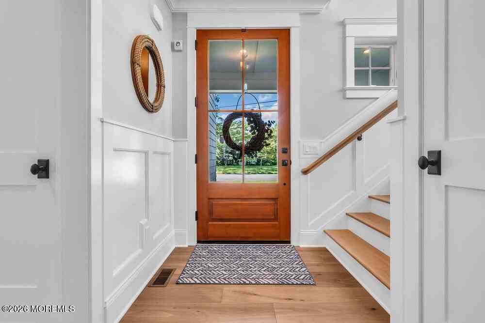 44 Cowart Ave - Photo 6 of 50