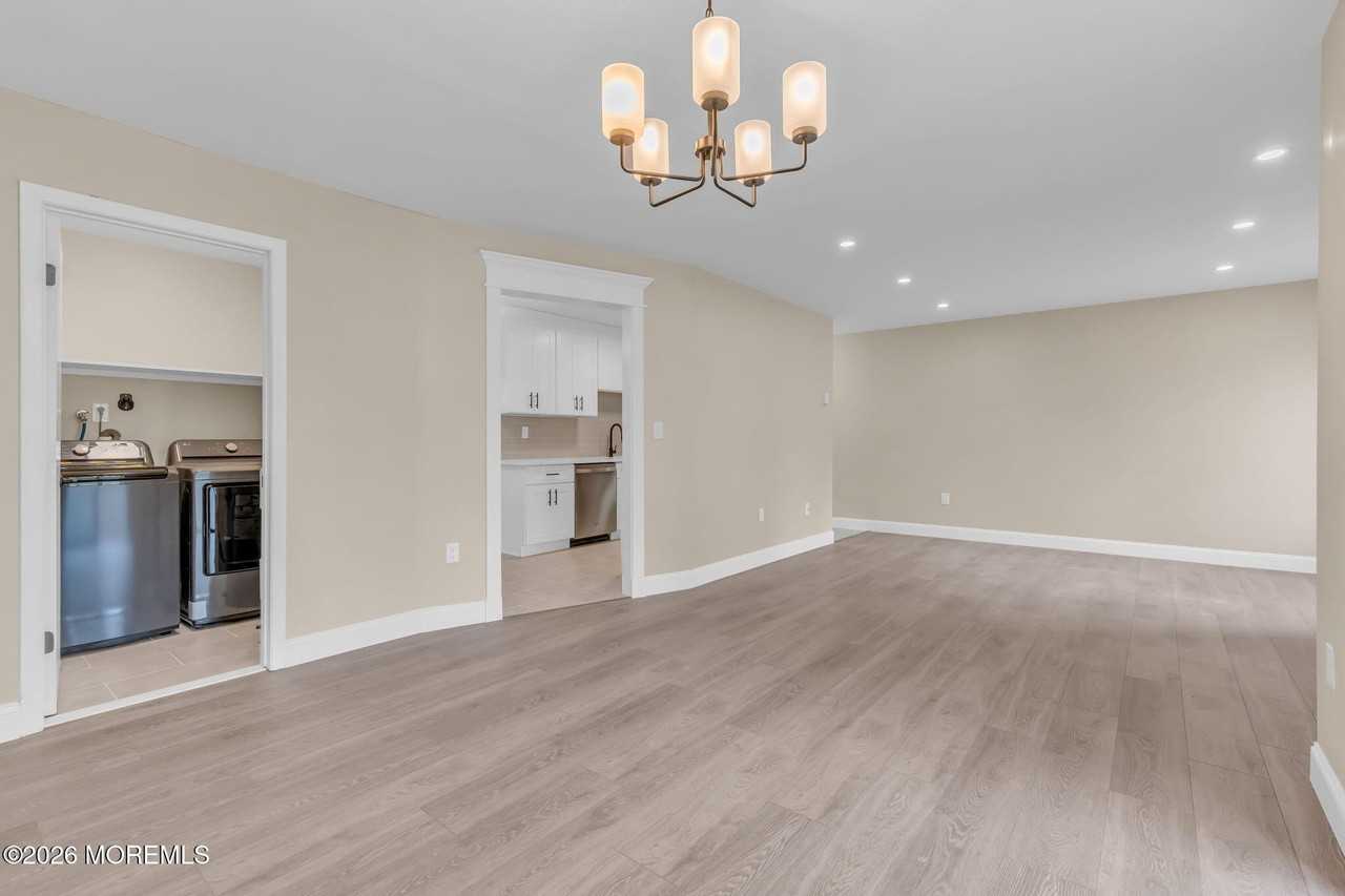 168 Amberly Dr #D - Photo 7 of 22