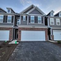 featured image of 2227 Horseshoe Cir #2227