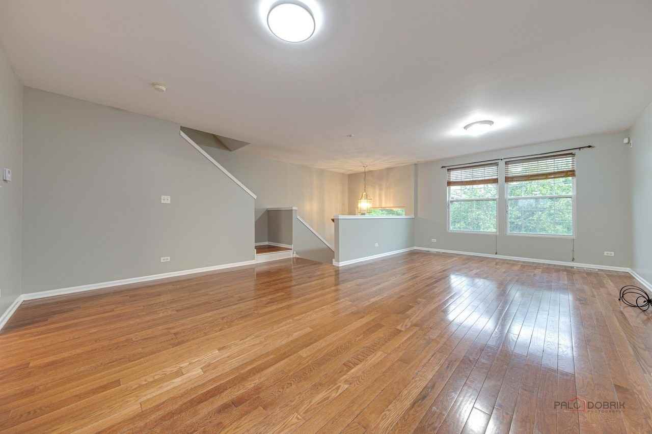 496 Belvedere Ln - Photo 7 of 37