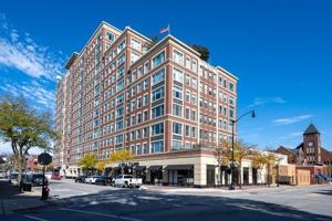 featured image of 77 S Evergreen Ave #1104