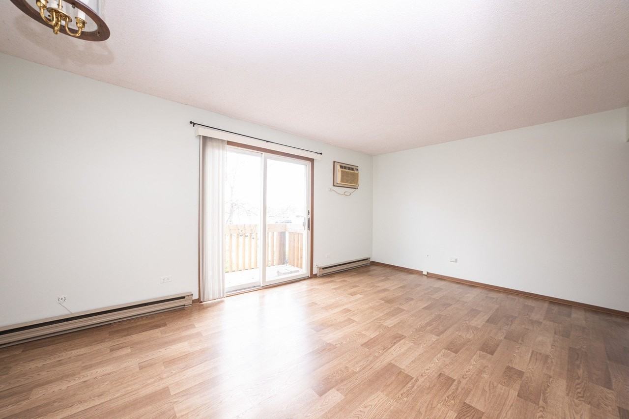 218 Madison St #3D - Photo 5 of 13