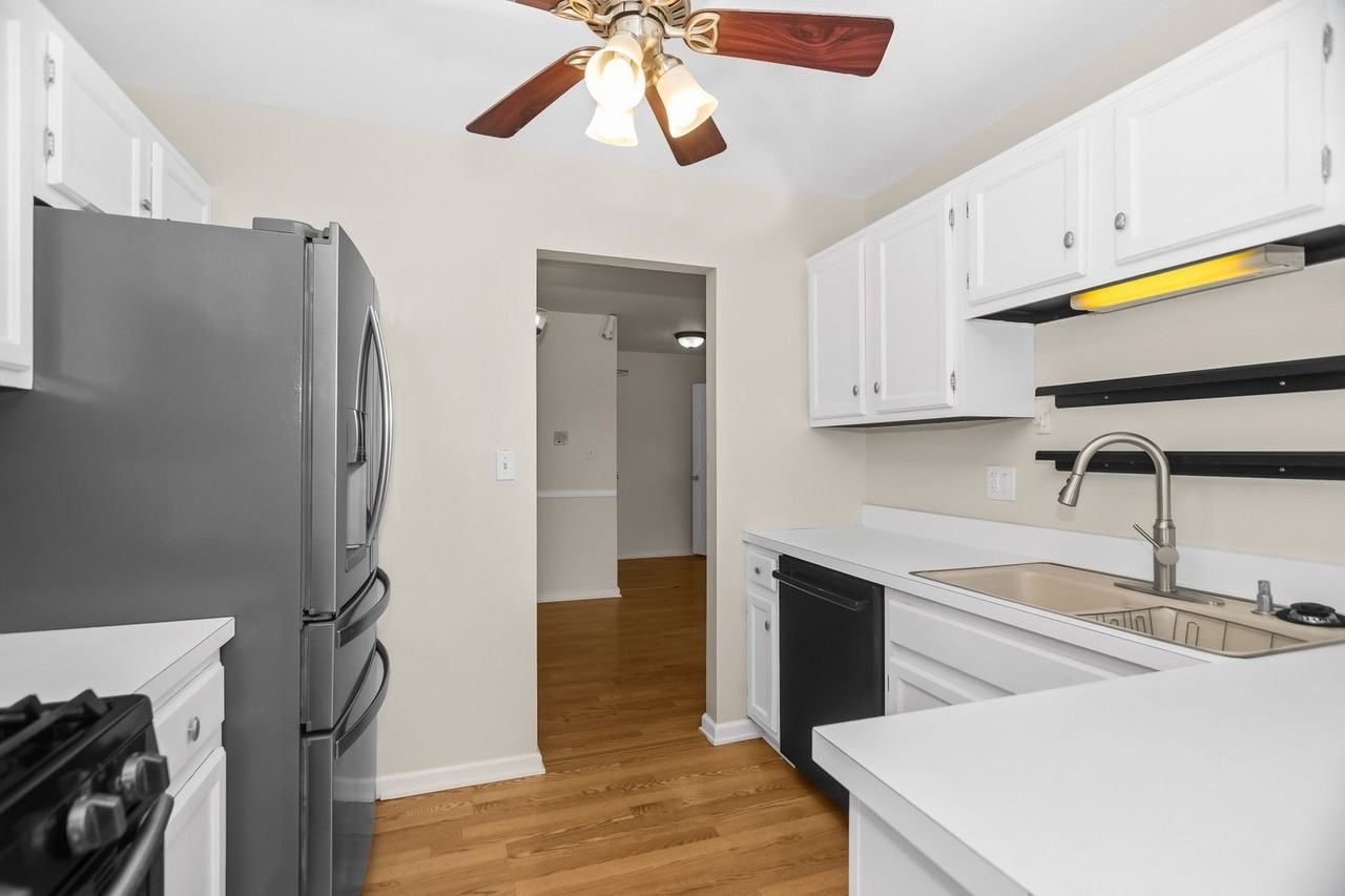 7010 Brighton Ct #204 - Photo 6 of 16