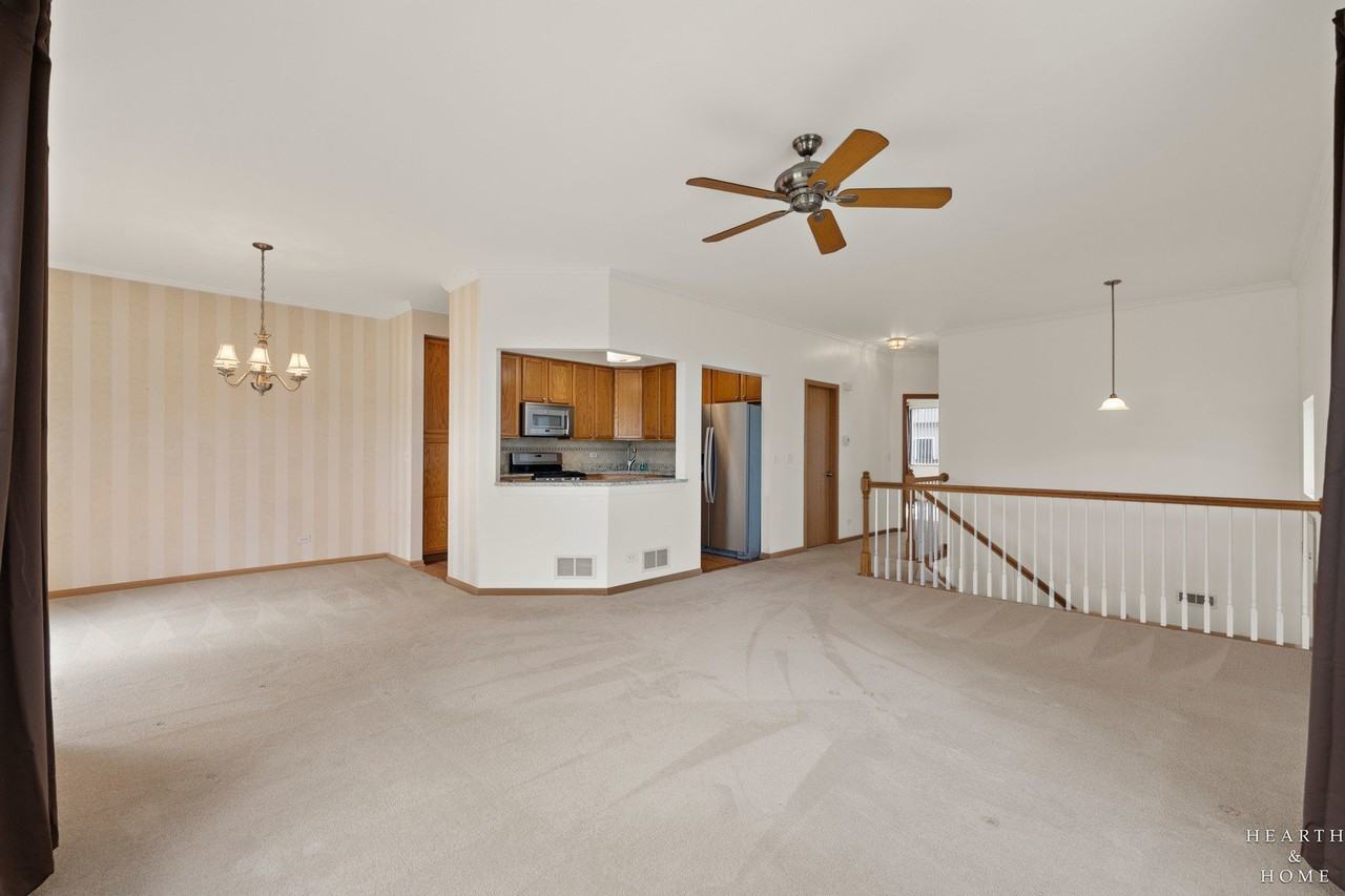 1100 Ellsworth Dr - Photo 5 of 29