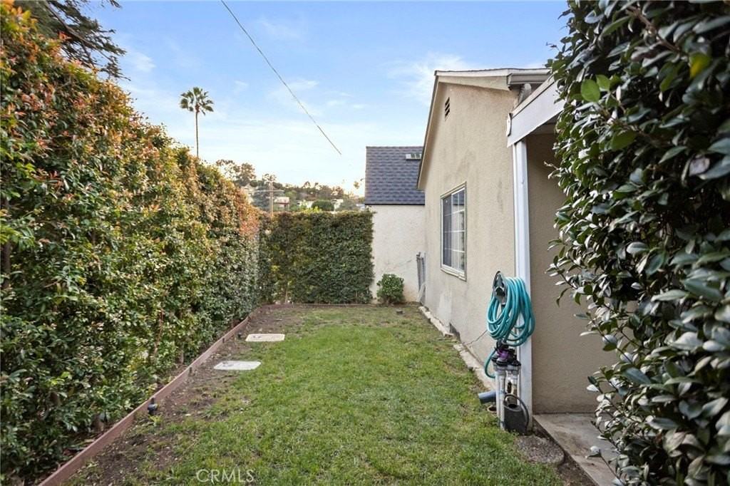 1119 Princeton Dr - Photo 2 of 28