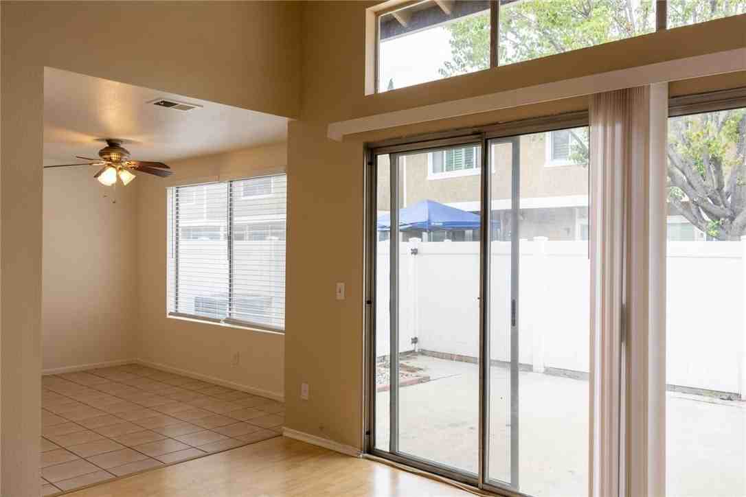 2321 S Magnolia Ave #11E - Photo 5 of 24