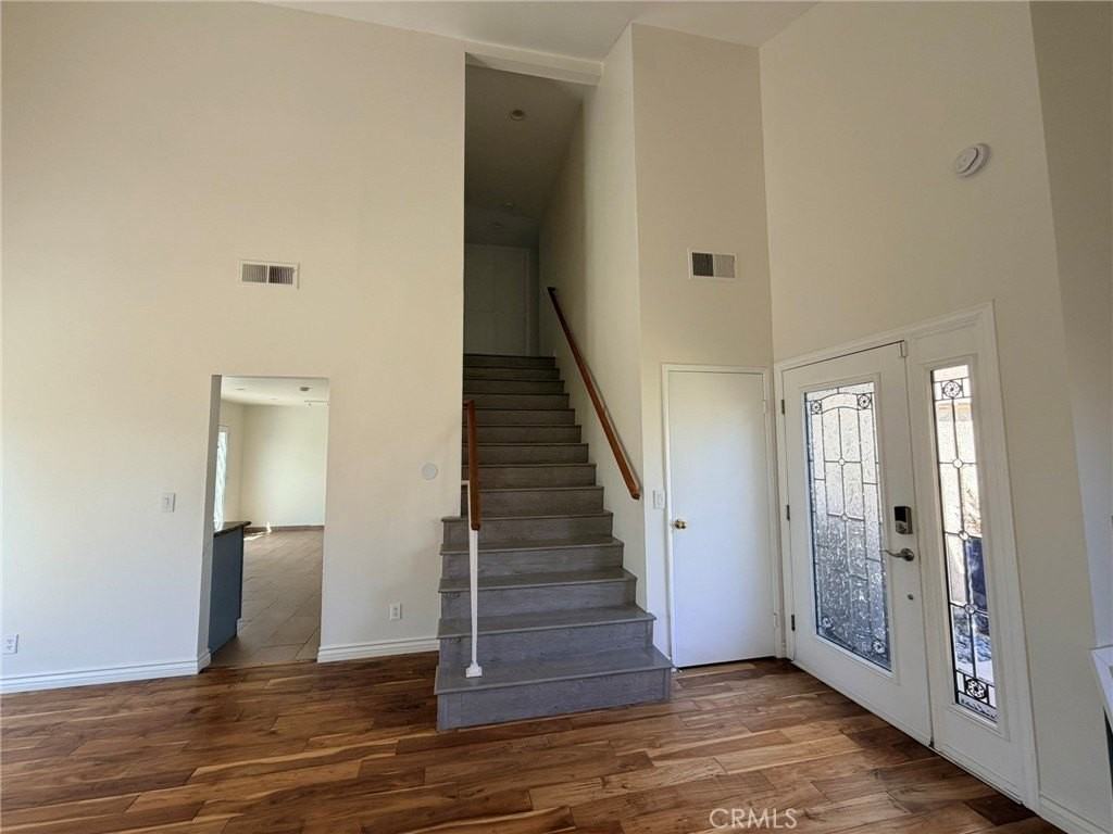 2257 Poppy Ave - Photo 4 of 19