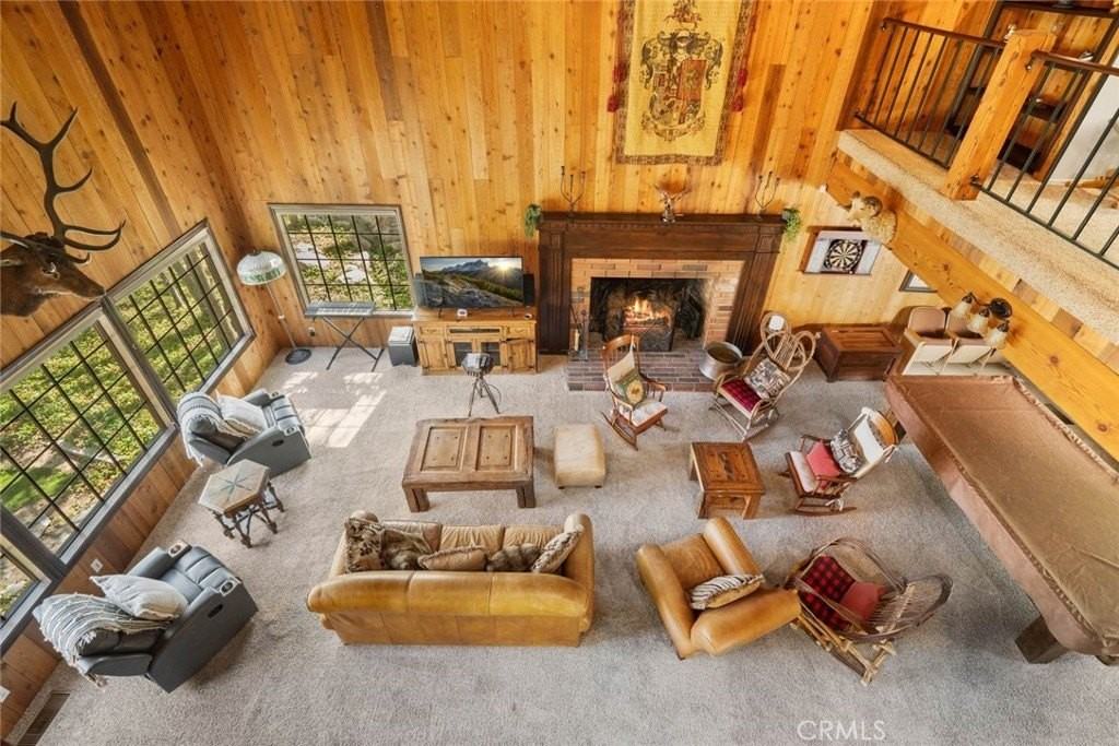 887 Talisman Ln - Photo 7 of 29