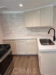 4372 Valley View Ave - Photo 4 of 12