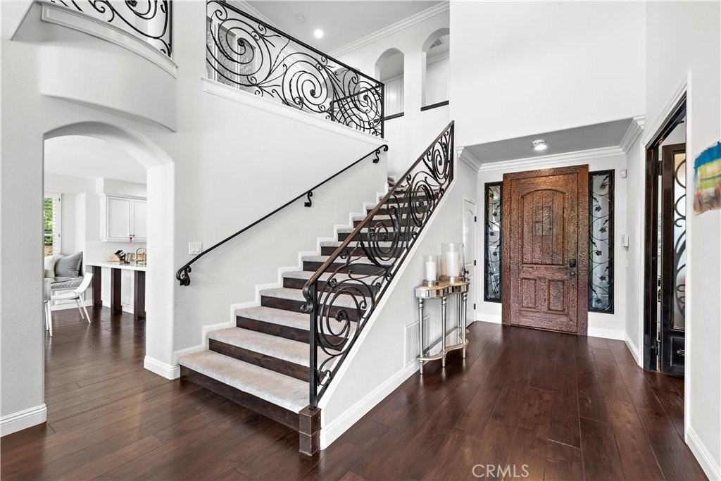 16 Sunset Cv - Photo 3 of 42